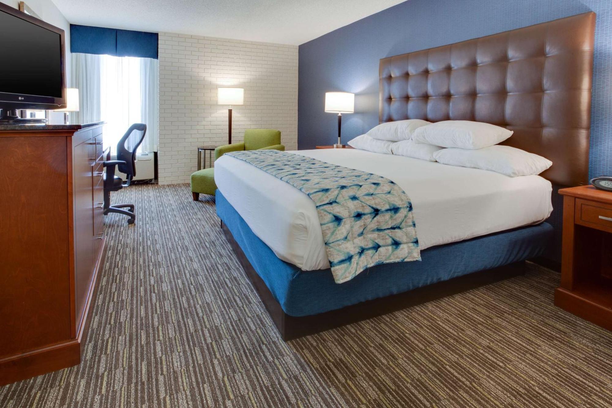 Drury Inn & Suites Nashville Airport Екстериор снимка
