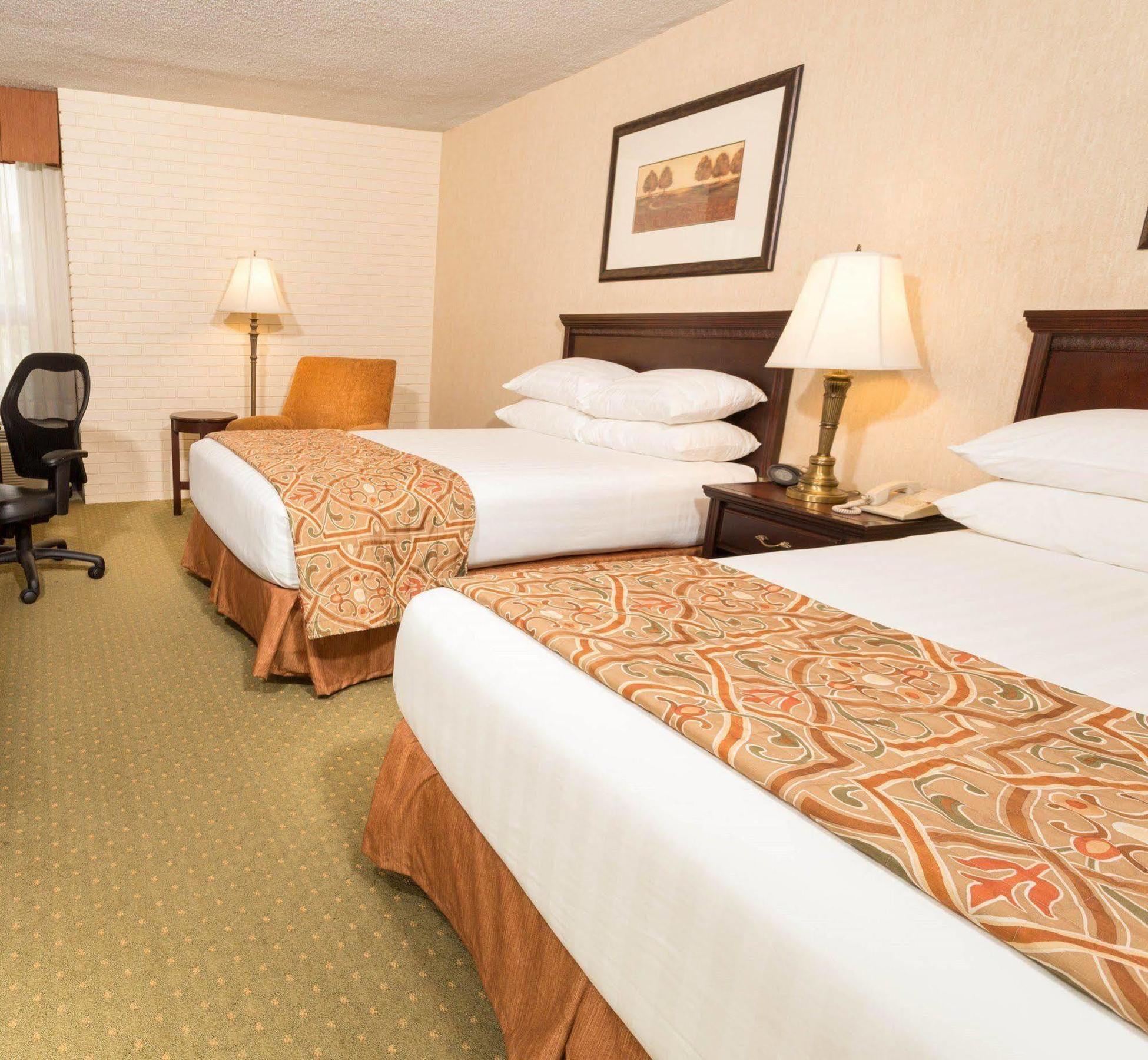 Drury Inn & Suites Nashville Airport Екстериор снимка